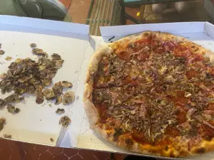 Pizza Totolina
