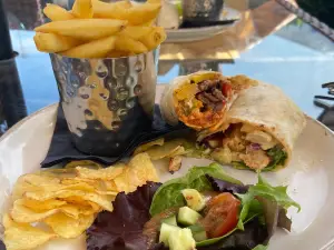 Coast Bar & Restaurant
