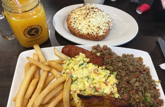 Noches de Colombia Restaurant