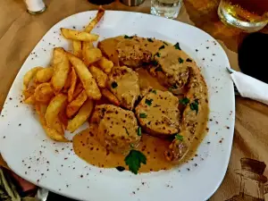 Sakis's Taverna
