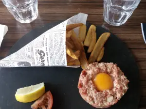 Le Pub
