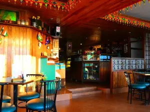 Baker's Cafe
