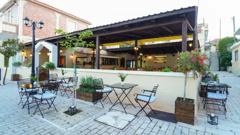 Avli in Kefallinia