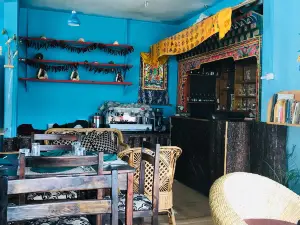 Lotus Bistro