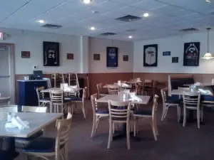 Re-Pete's Saloon & Grill
