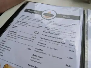 Cafe Chinos