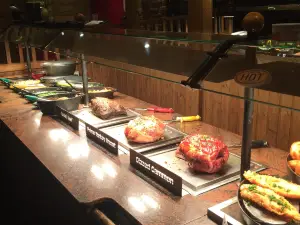 Mason's Arms Stonehouse Pizza & Carvery