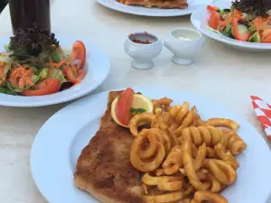 Restaurant Cafe Waldblick