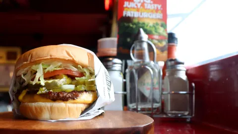 Fatburger Seton in คาลการี