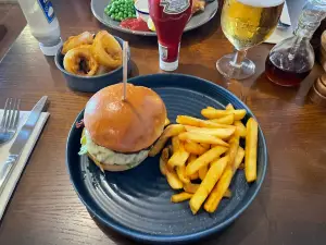 Balfour Arms