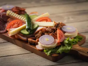 Tiltott Csíki Söröző, Étterem, Bowling - Tusnádfürdő