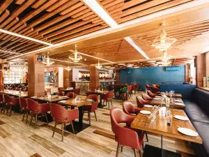 Eighteen71 Cookhouse & Bar (Indian & Oriental Fine Dining Restaurant in Shimla)