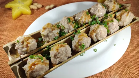 香顺园美食 in หลงเหมิน