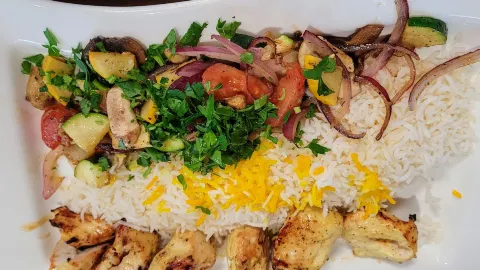 Opa! Gyros & Kabob in ดุลูท