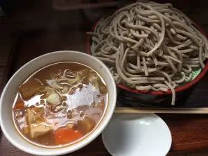 Komonsoba
