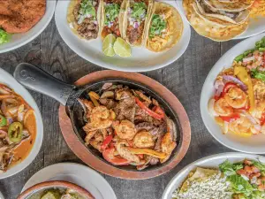 LA MEXICANA | Mexican Scratch Kitchen