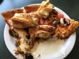 Round Table Pizza