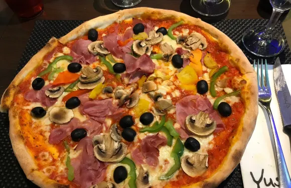 Yusuf's Steak Pizza Pasta