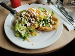 Feast Cafe Bistro