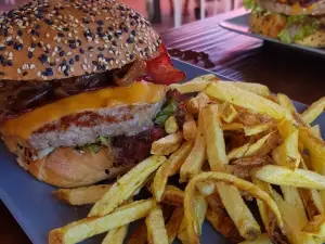 Hamburgueria do Maçãs