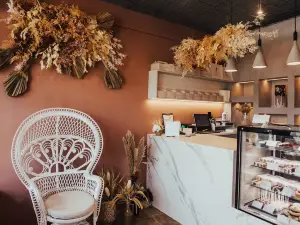 Emazing Cake Shop