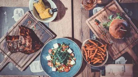 Revier Grill & Bar in グラウビュンデン州