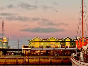 Cafe Marina