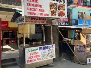 निन्जा मोमोस