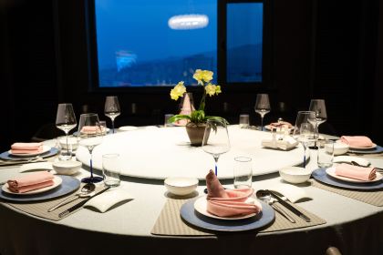 威海百纳瑞汀酒店(幸福门店)·365°汀全景餐厅