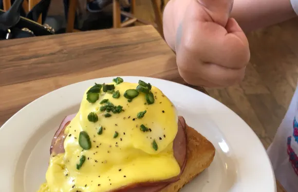 Eileen's Bakery & Cafe