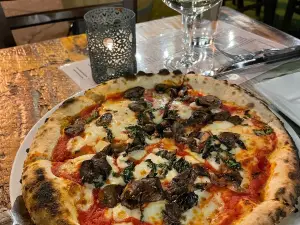 Piero's PizzaVino