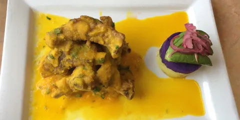Hola