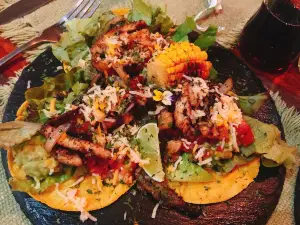 El Patio Bar & Grill