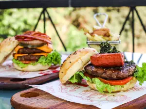 Palate Pizza & Burger Bar Machupicchu