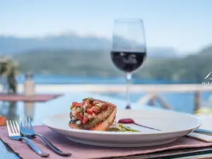 Mirador Lake Cuisine