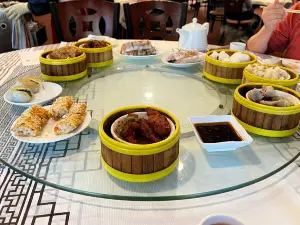 Green Lake Seafood & Dim Sum