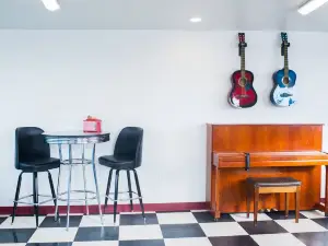 Patio Diner