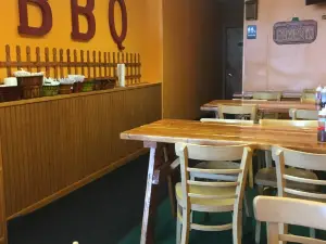 Jimmy's Backyard BBQ ( Norwalk )