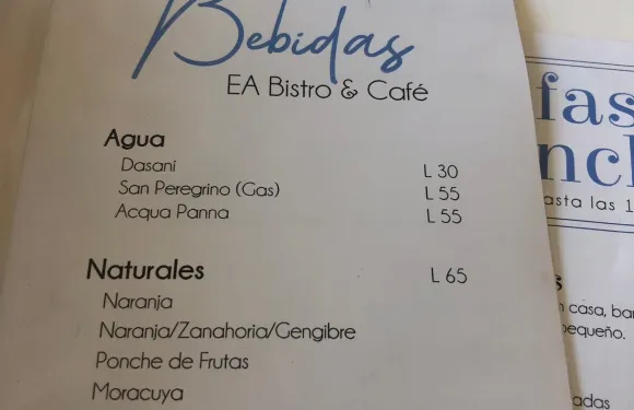 EA Bistro y Café