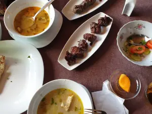 Taverna Mari