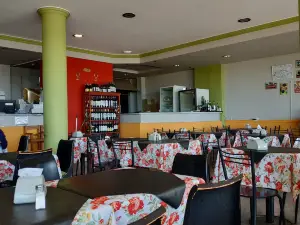 Platos Rotos