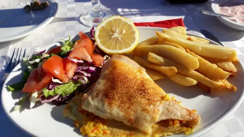 Faros Fish Tavern in Polis