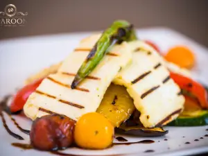 Maroon Bistro Cafe