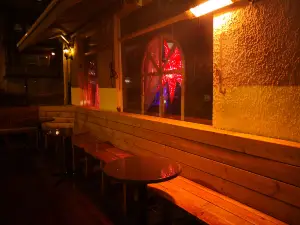 Narvikguten Pub