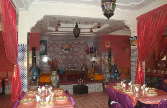 Well Center Riad Auberge Assounfou