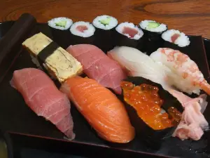 Taro Sushi