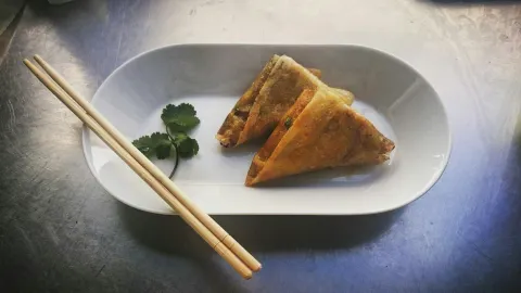 Thai et La Croute in Serignan
