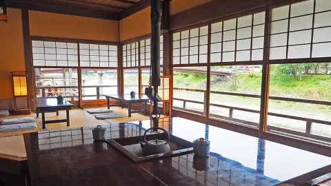Isuzugawa Cafe in Префектура Миэ