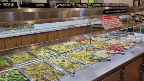 Harold's New York Deli in Edison