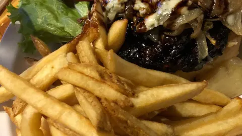 Redd's Biergarten in Newark